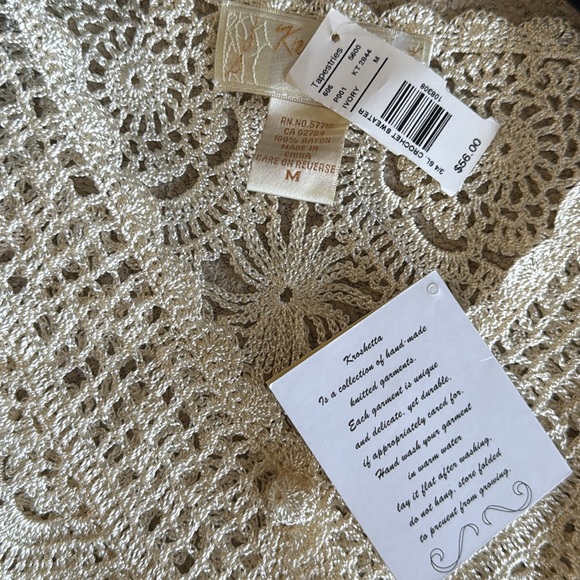 Crochet blouse new with tags - Picture 6 of 7